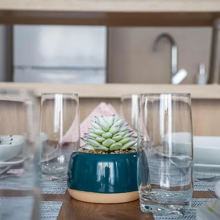 Tavirozsa Csaladi Apartman